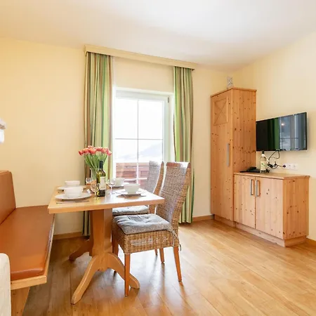 Appartement Zauberwinkel 2 *